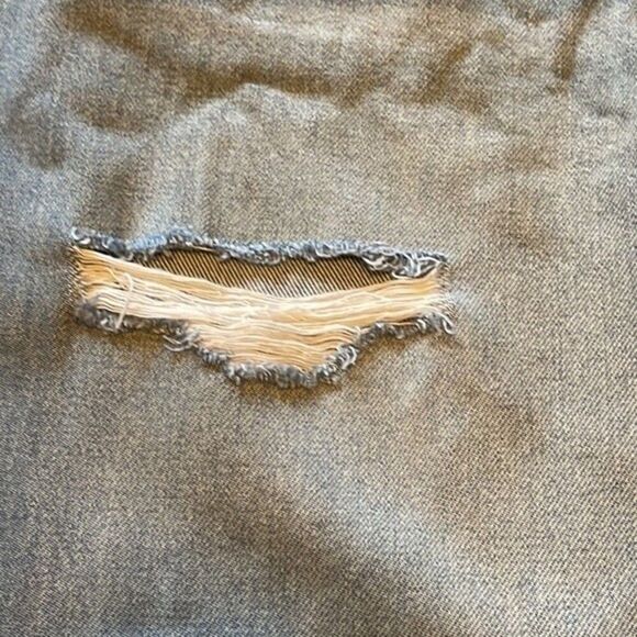 KanCan High Rise Mid City Jeans with Elastic Cuffs, size 15/31 - Picture 8 of 14